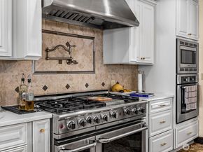 116 16th Avenue, Kirkland WA 98033