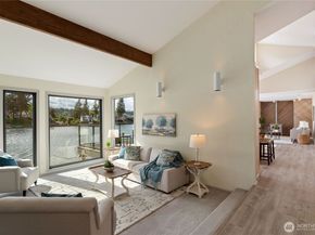 4610 Marine View Place, Bremerton WA 98312