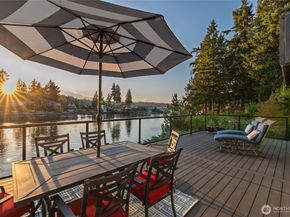4610 Marine View Place, Bremerton WA 98312