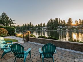 4610 Marine View Place, Bremerton WA 98312