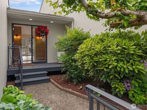 4610 Marine View Place, Bremerton WA 98312