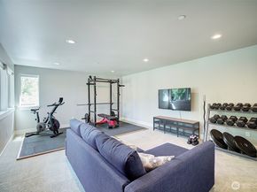 11627 21st Avenue SW, Burien WA 98146