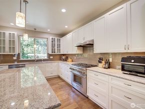 11627 21st Avenue SW, Burien WA 98146