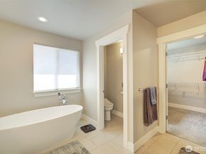 11627 21st Avenue SW, Burien WA 98146