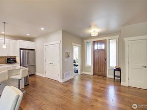 11627 21st Avenue SW, Burien WA 98146