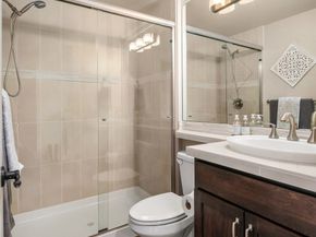 1617 216th Avenue NE, Sammamish WA 98074
