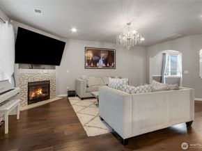 24212 114th Place SE, Kent WA 98030