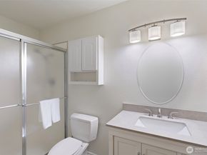 1602 NE 140th Street N2, Seattle WA 98125