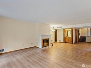 1602 NE 140th Street N2, Seattle WA 98125