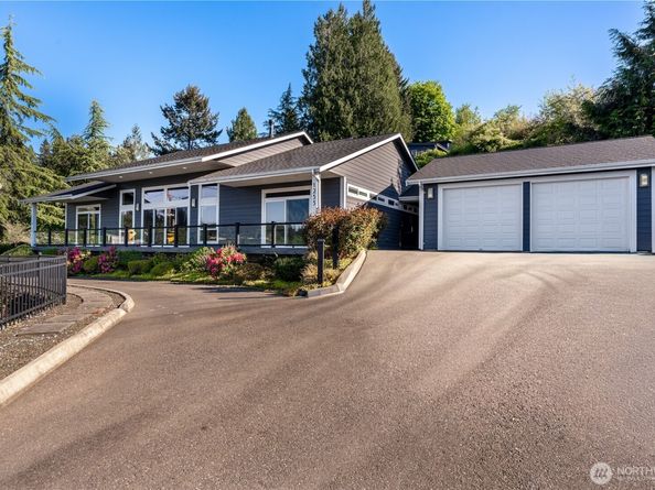 1253 Beach Drive E, Port Orchard WA 98366