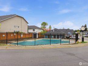 9816 21st Drive SE 39, Everett WA 98208
