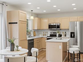 9816 21st Drive SE 39, Everett WA 98208