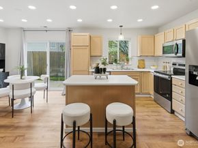 9816 21st Drive SE 39, Everett WA 98208
