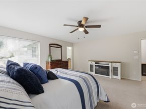 2731 SW Jabirin Way, Port Orchard WA 98367
