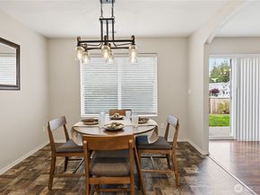2731 SW Jabirin Way, Port Orchard WA 98367