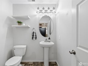 2731 SW Jabirin Way, Port Orchard WA 98367
