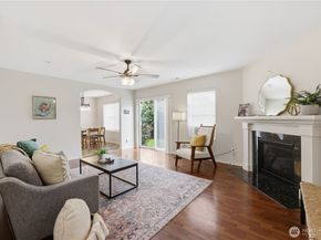 2731 SW Jabirin Way, Port Orchard WA 98367