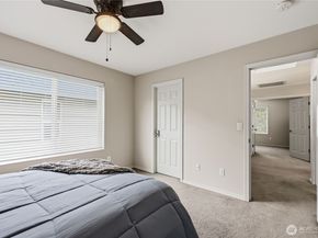 2731 SW Jabirin Way, Port Orchard WA 98367