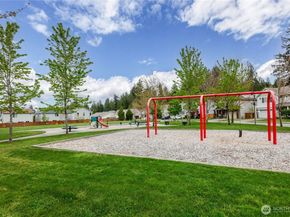 2731 SW Jabirin Way, Port Orchard WA 98367