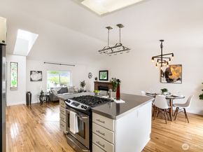 22414 18th Avenue SE, Bothell WA 98021