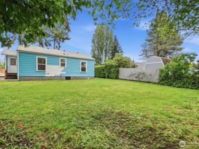 1651 SW 114th Street, Seattle WA 98146