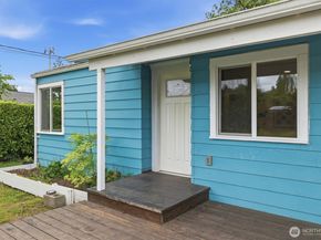 1651 SW 114th Street, Seattle WA 98146
