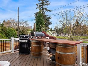 6411 WOODLAND Place N, Seattle WA 98103