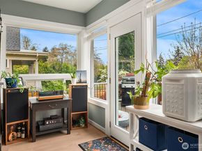 6411 WOODLAND Place N, Seattle WA 98103