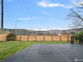 1406 Shattuck Avenue S, Renton WA 98055