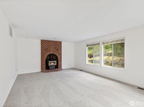 7989 NW Emery Boulevard, Silverdale WA 98383