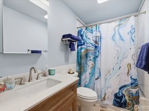 4041 S 150th Street, Tukwila WA 98188
