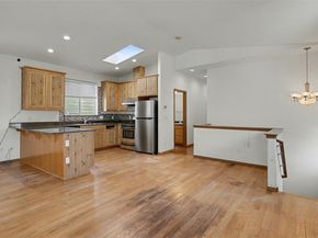 5316 31st Avenue S, Seattle WA 98108
