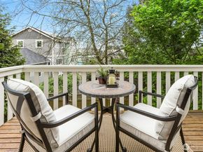 621 NE 77th Street, Seattle WA 98115
