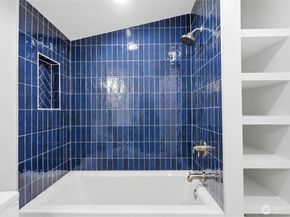 8817 Densmore Avenue N, Seattle WA 98103