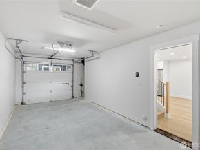 8817 Densmore Avenue N, Seattle WA 98103