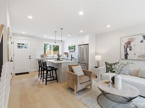 8817 Densmore Avenue N, Seattle WA 98103