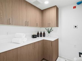 116 E 2nd Street S E, Kirkland WA 98033
