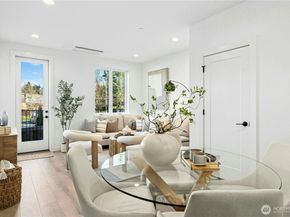 116 E 2nd Street S E, Kirkland WA 98033