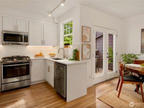5430 California Avenue SW 2C, Seattle WA 98136
