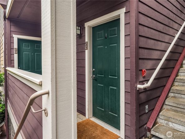 5430 California Avenue SW 2C, Seattle WA 98136