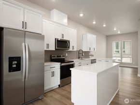 6613 S 128th Street, Seattle WA 98178