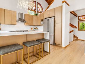 2419 Federal Avenue E, Seattle WA 98102