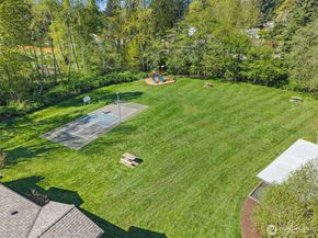 10813 NE 147th Lane N102, Bothell WA 98011