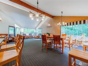 10813 NE 147th Lane N102, Bothell WA 98011
