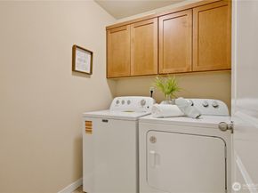 7326 NE 201st Place, Kenmore WA 98028
