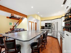 33 G Mukilteo Way, Hat Island WA 98206