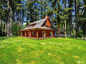 33 G Mukilteo Way, Hat Island WA 98206