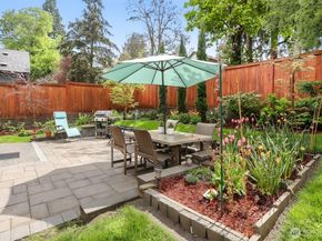 12328 38th Avenue NE, Seattle WA 98125