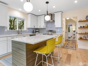 12328 38th Avenue NE, Seattle WA 98125