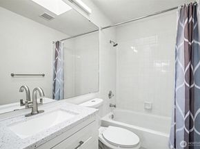 3112 Wells Avenue S, Renton WA 98055